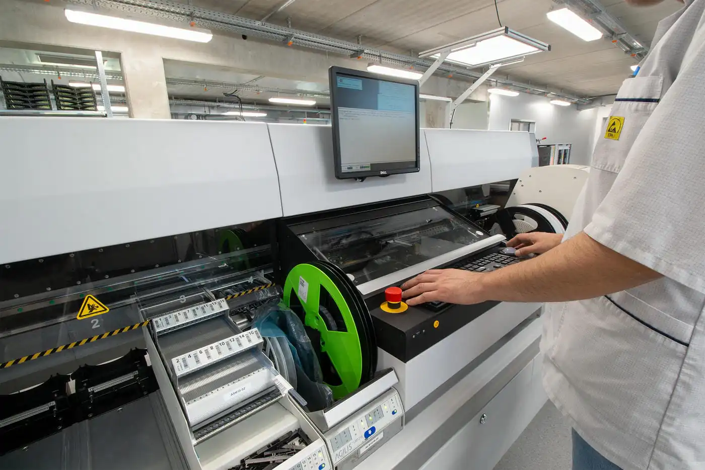 HighMix SMT Bestückung Automat